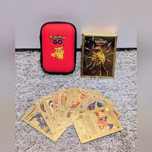⭐2/$25⭐New! Pokemon Pikachu Zippered Hard Case & 10 pack Fun Gold Cards